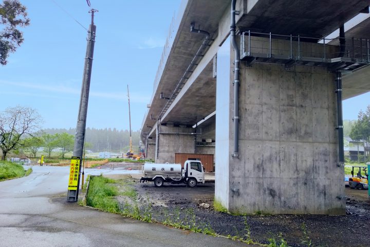 能越道 洲衛高架橋(下り線)